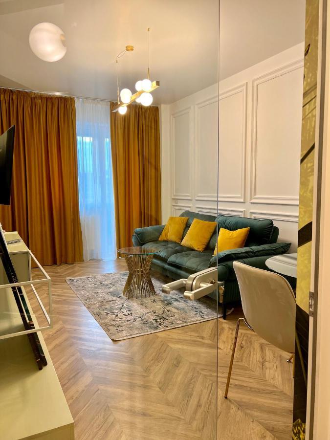 Nivas Apartments-Palace Of Culture Iasi Bagian luar foto